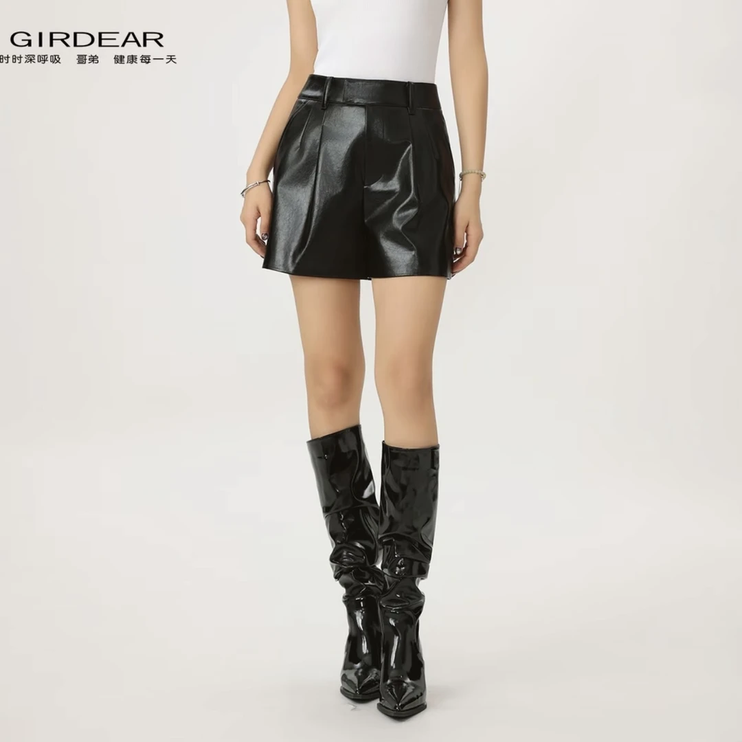 GIRDEAR/哥弟新款高腰百搭时尚PU皮裤五分短裤1100529