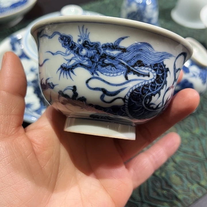 元青拙手仿元龙凤杯