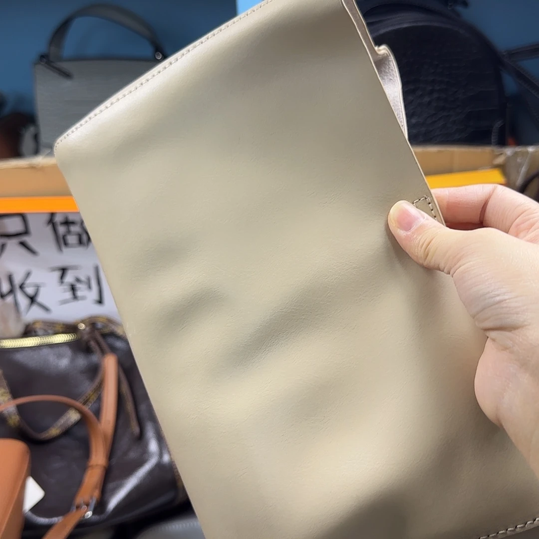 黄牛皮（革）头层牛皮山羊皮（革）