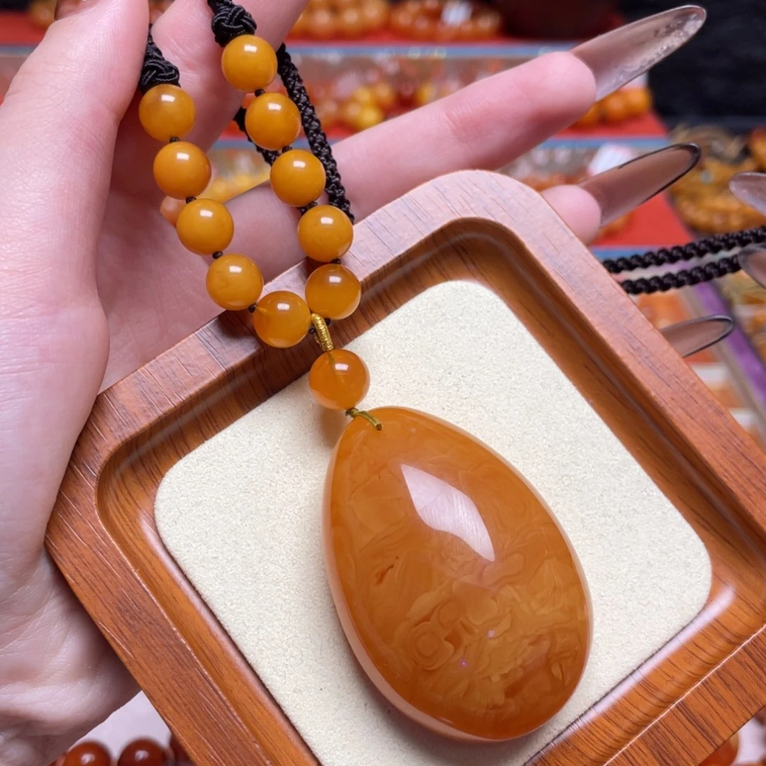 蜜蜡未镶嵌颈饰项链