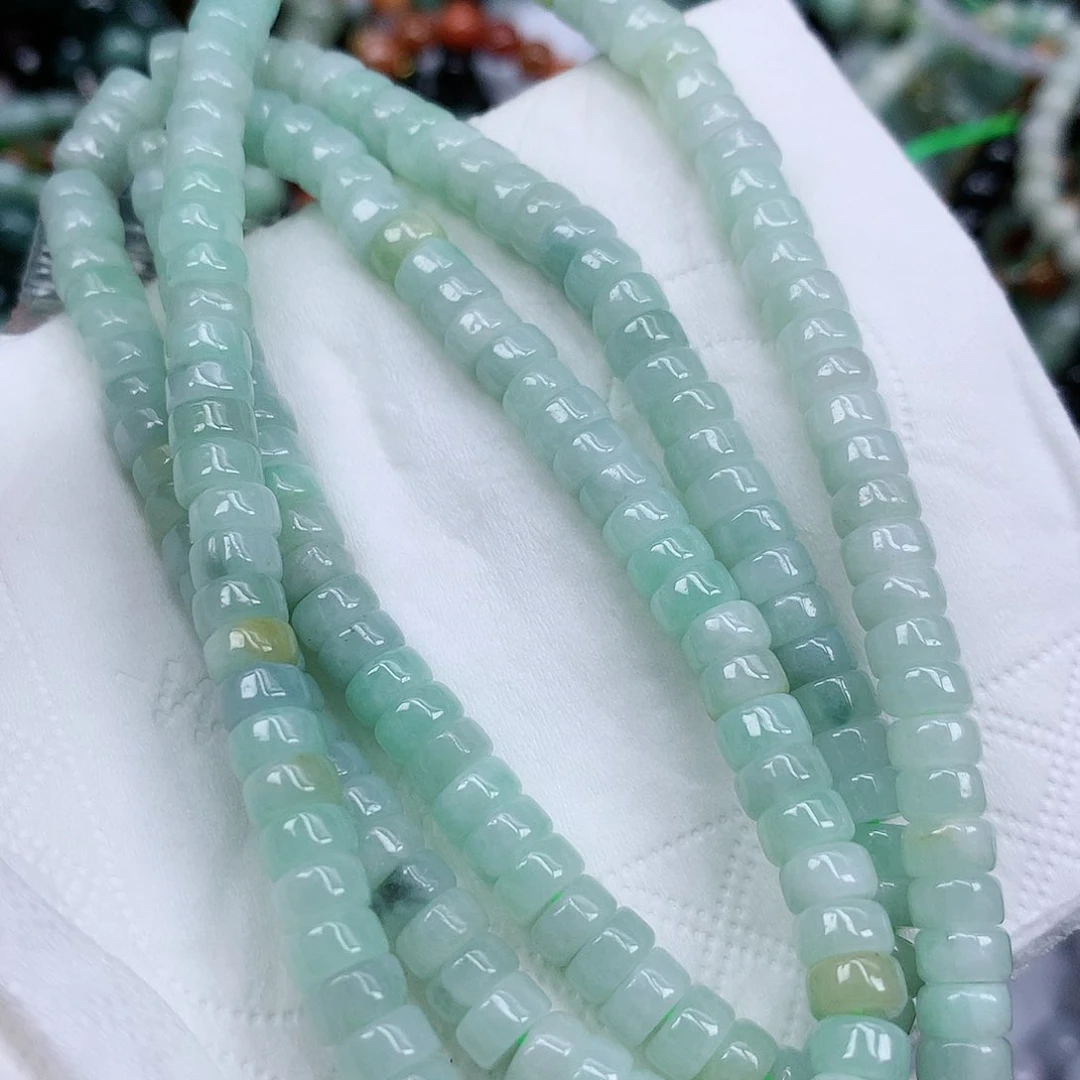 翡翠未镶嵌颈饰珠子