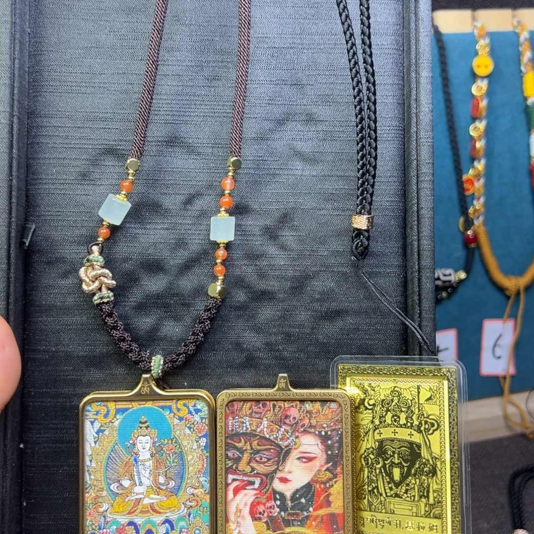 钲***雲吊坠美丽的唐卡结缘