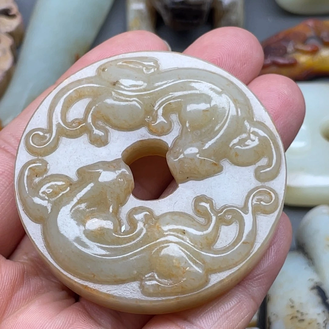 和田玉（糖玉）未镶嵌颈饰