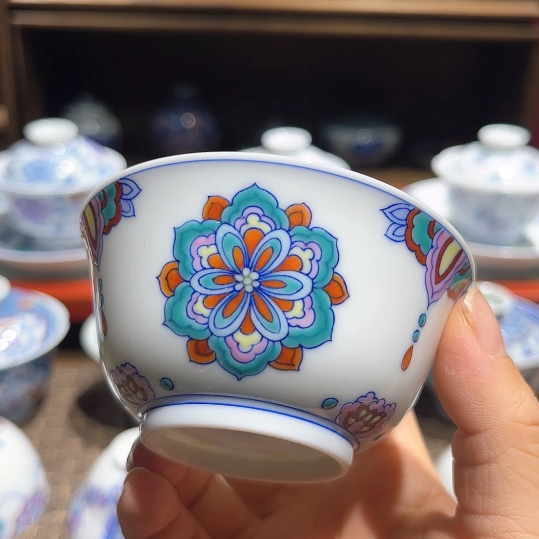 斗彩宝相花。。。。。。。