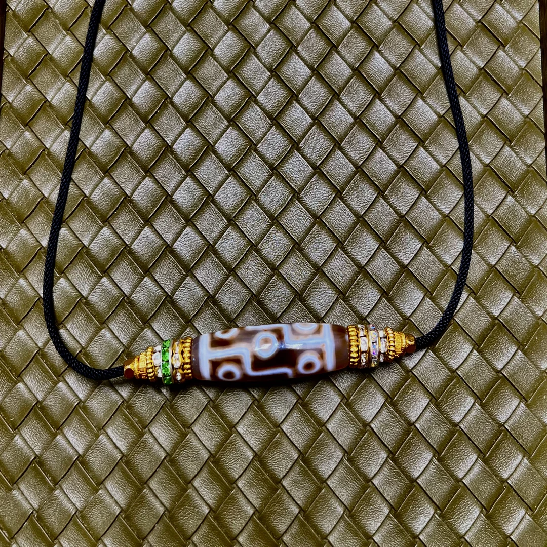 合金吊坠 九眼玛天瑙珠手工白色时尚复古编织简约编绳中古镶嵌精