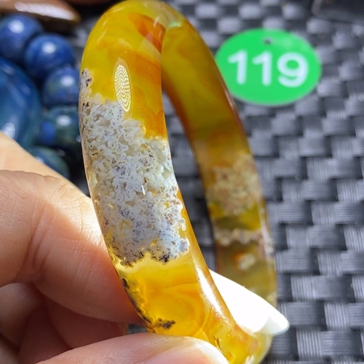 未镶嵌颈饰玛瑙/玉髓望****）