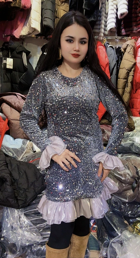 151 女款裙子新款蕾丝时尚修身