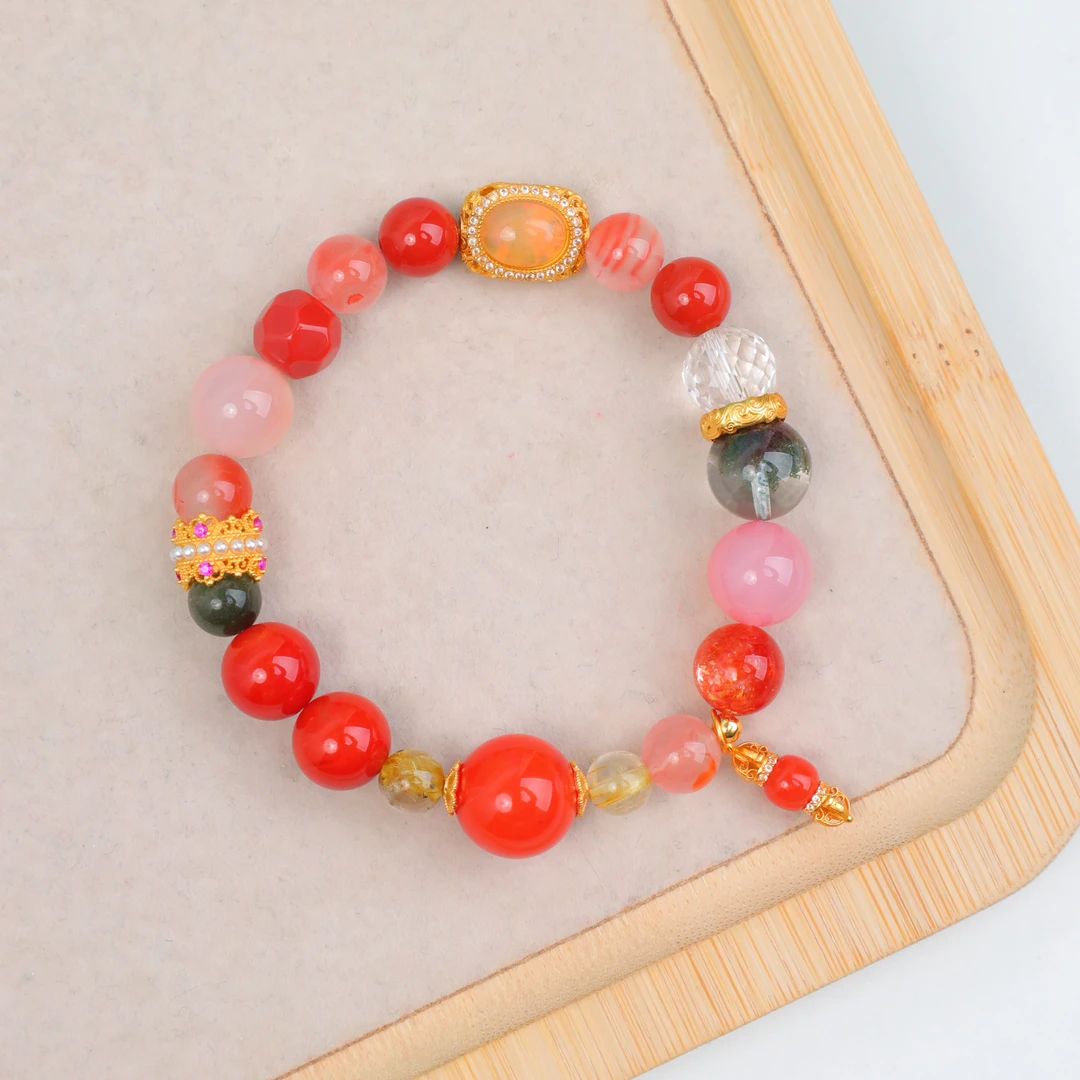 【琪琪珠宝】时尚精美款南红手串