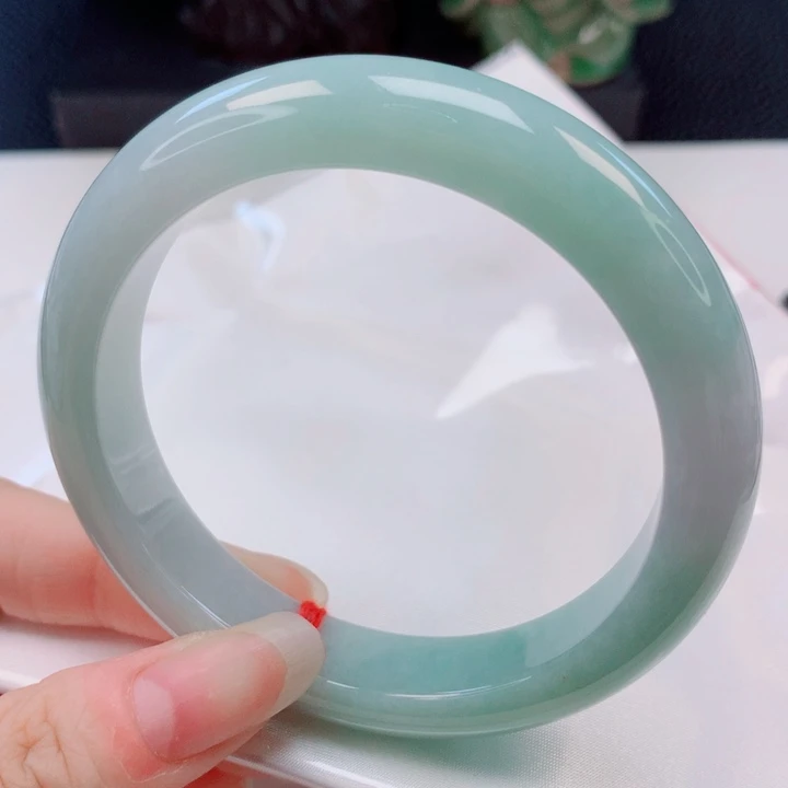 翡翠未镶嵌手镯58圈