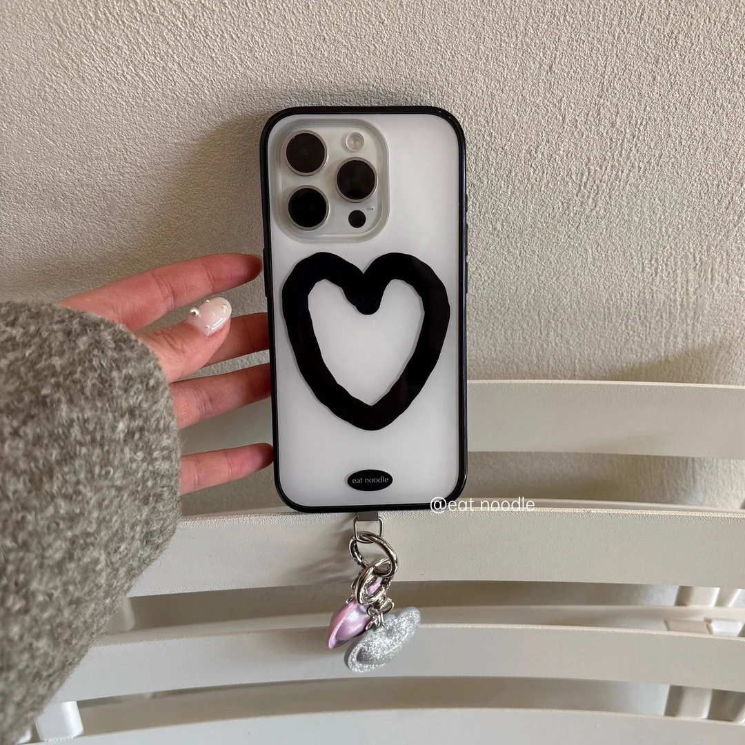eatnoodle原创小众一年四季时尚单品白底爱心imd手机壳