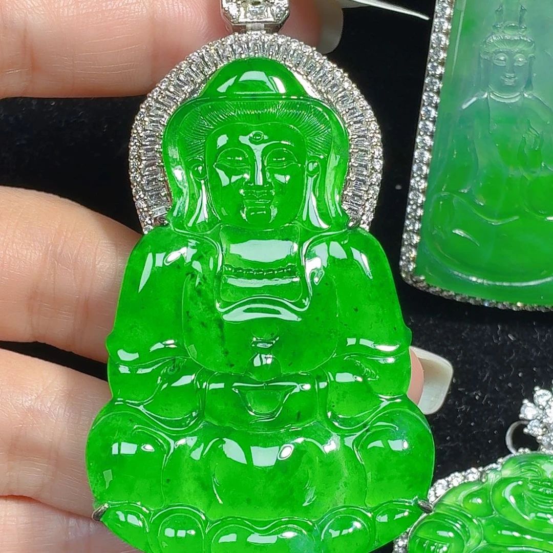 翡翠未镶嵌颈饰天然A货翡翠