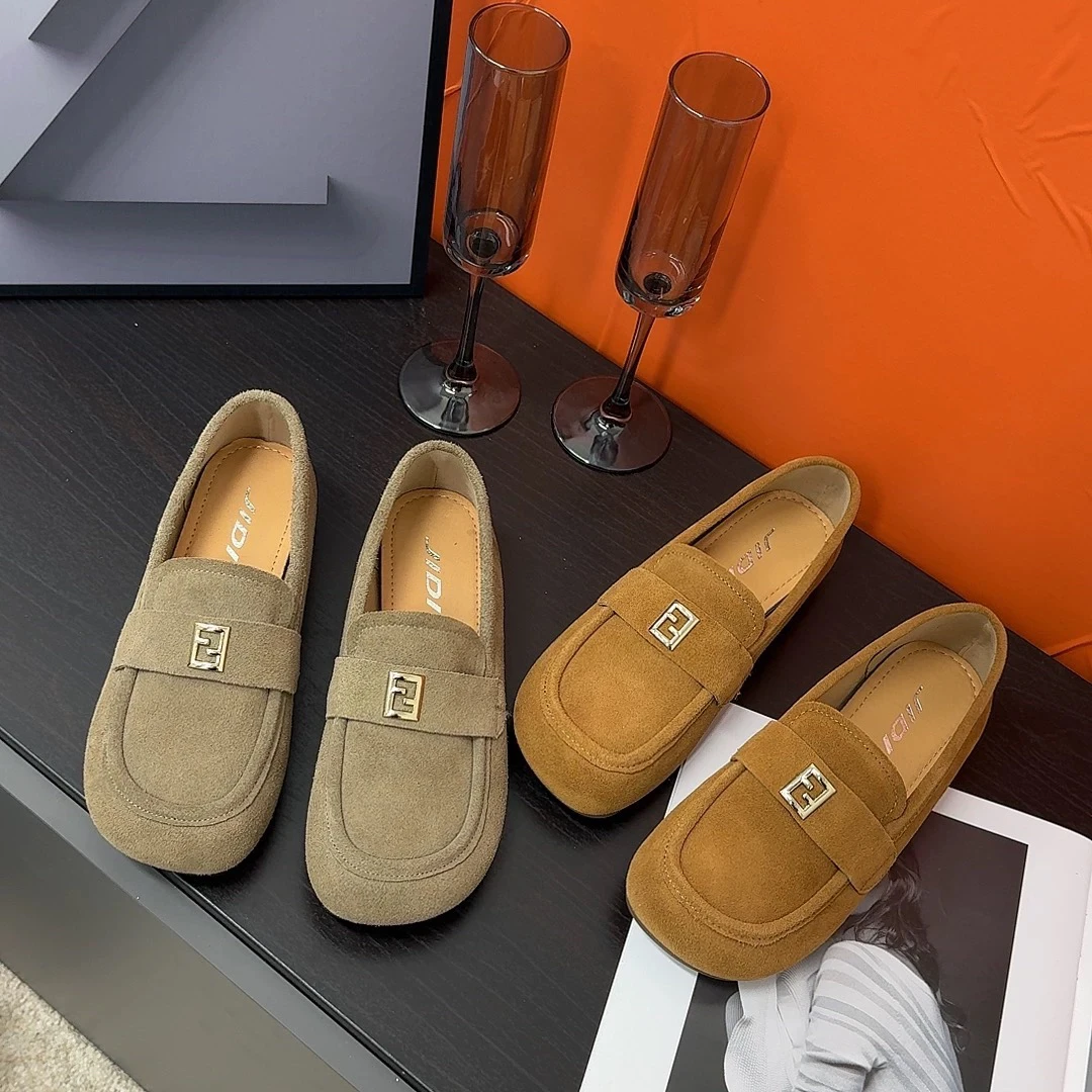 830-8圆头春季豆豆鞋女鞋单鞋厚底皮鞋厚底保暖勃肯鞋时尚