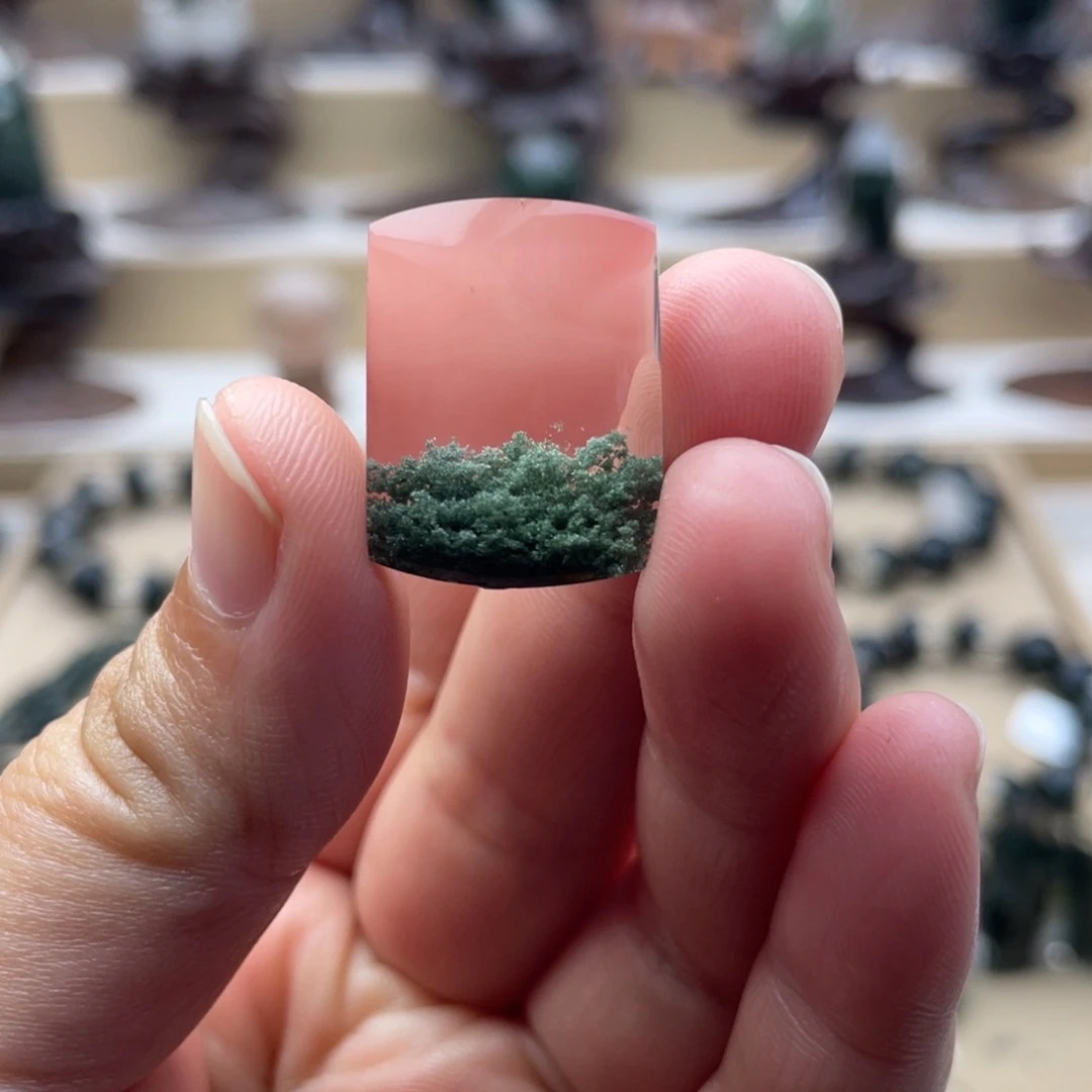 水晶未镶嵌吊坠(不含链)