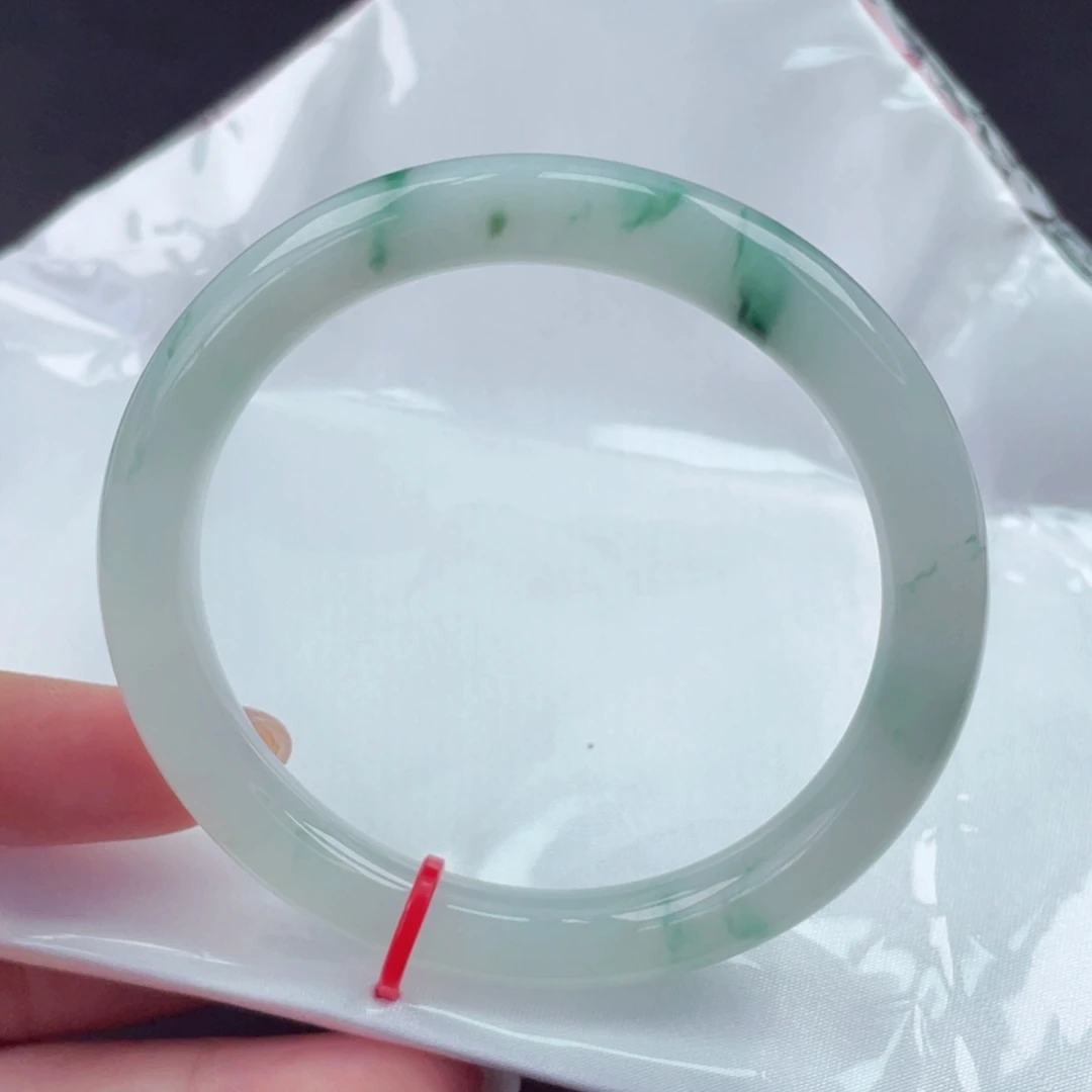 翡翠未镶嵌手镯56圆条