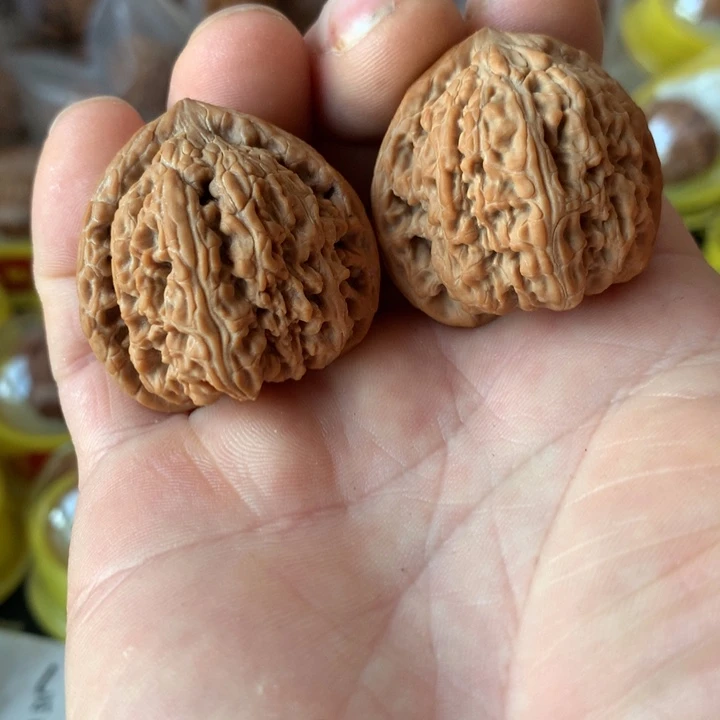 吊坠文玩核桃红玛瑙3.62