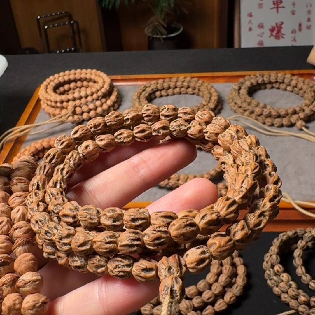 用***3吊坠柏香籽/百香籽