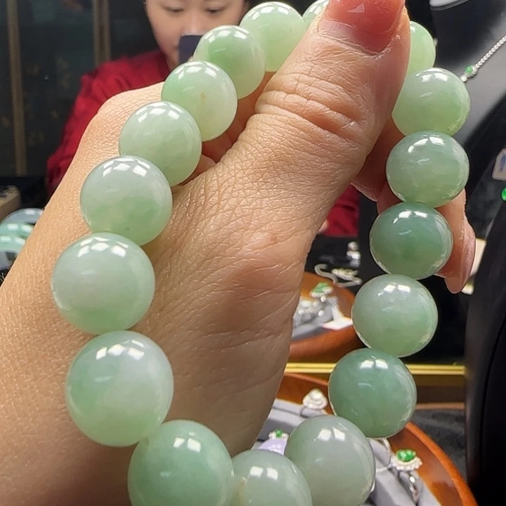 翡翠手链未镶嵌绿珠子手串