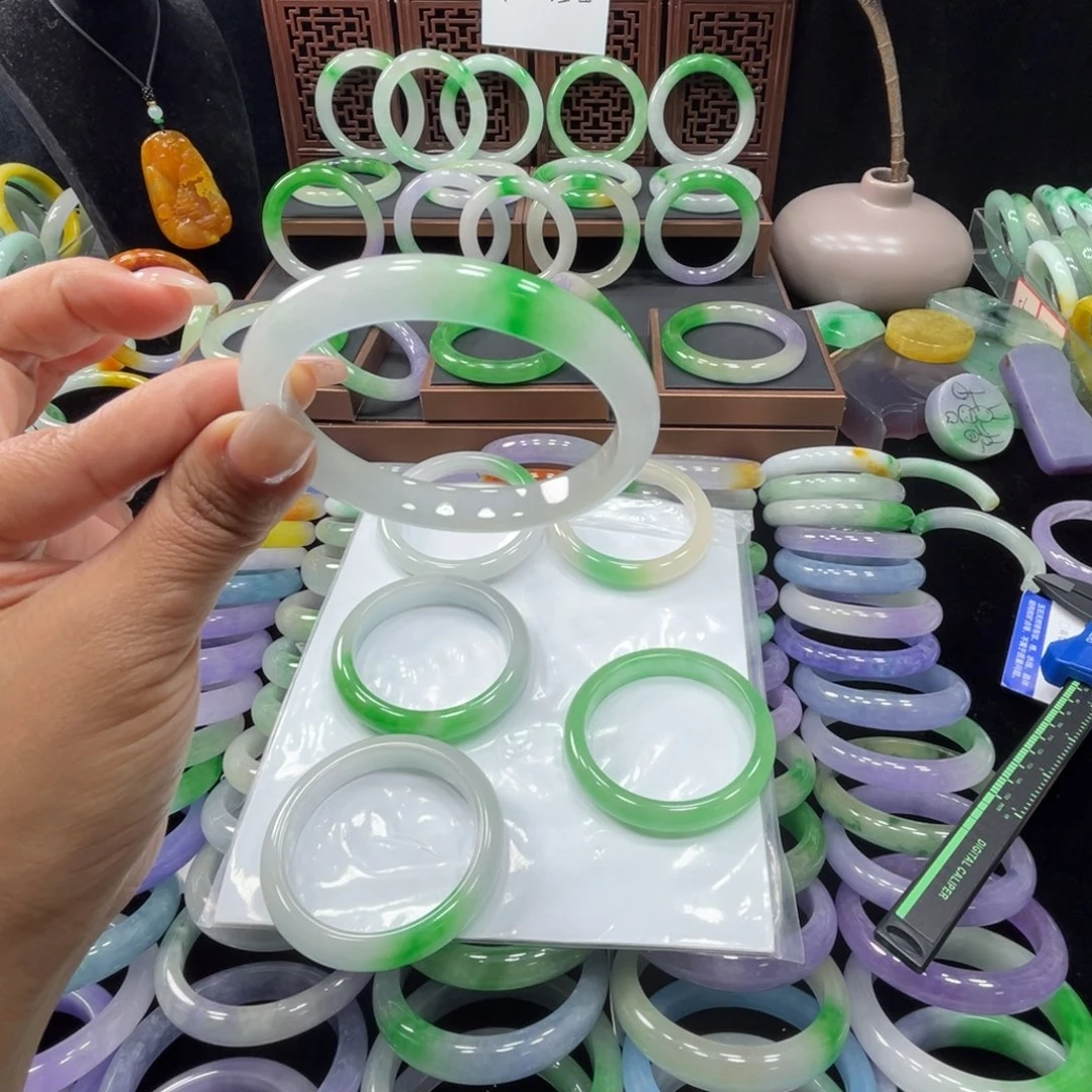 娄***英珐琅非金属M一物一拍