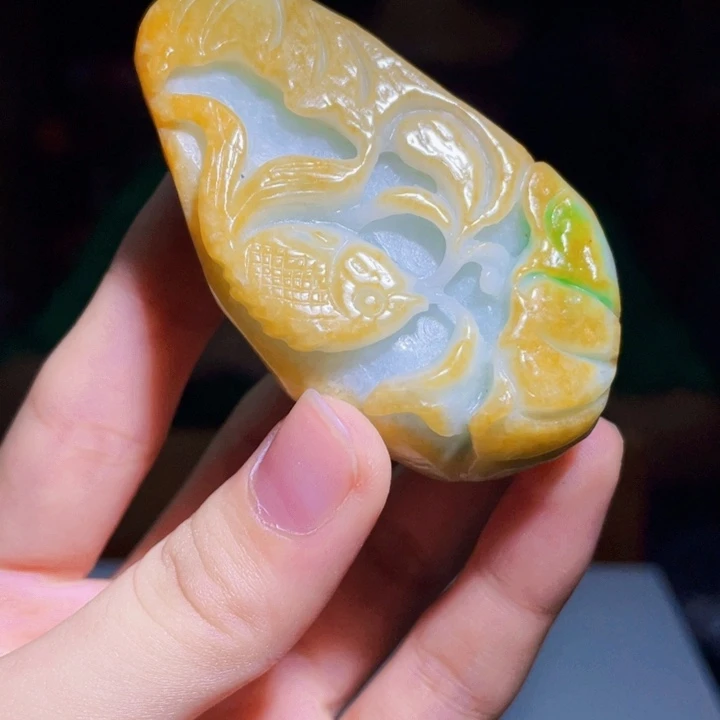 翡翠未镶嵌吊坠(不含链)X93