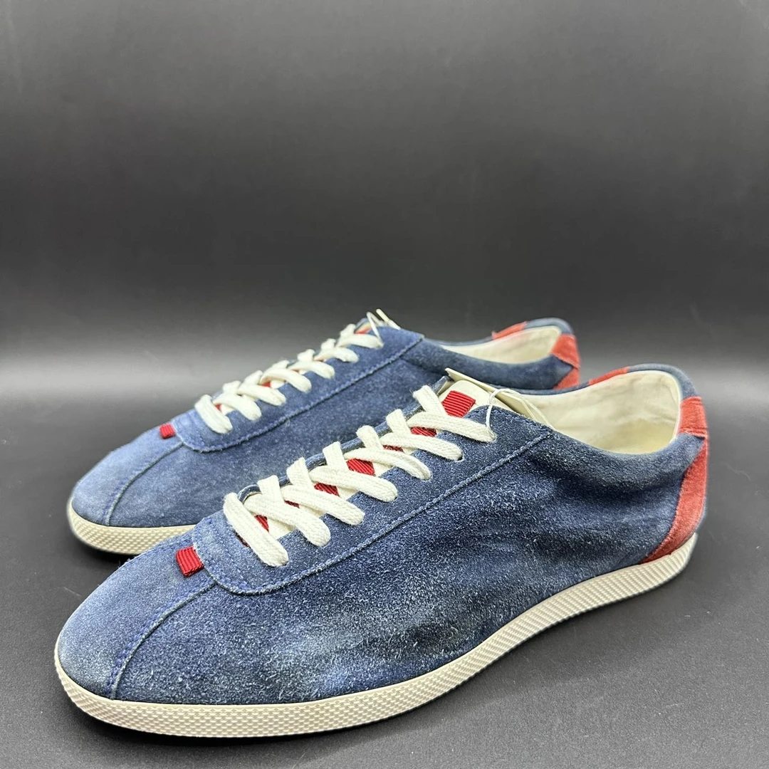 95新 GUCCI/古驰 男士时尚百搭舒适蓝色板鞋41.5码 lb279