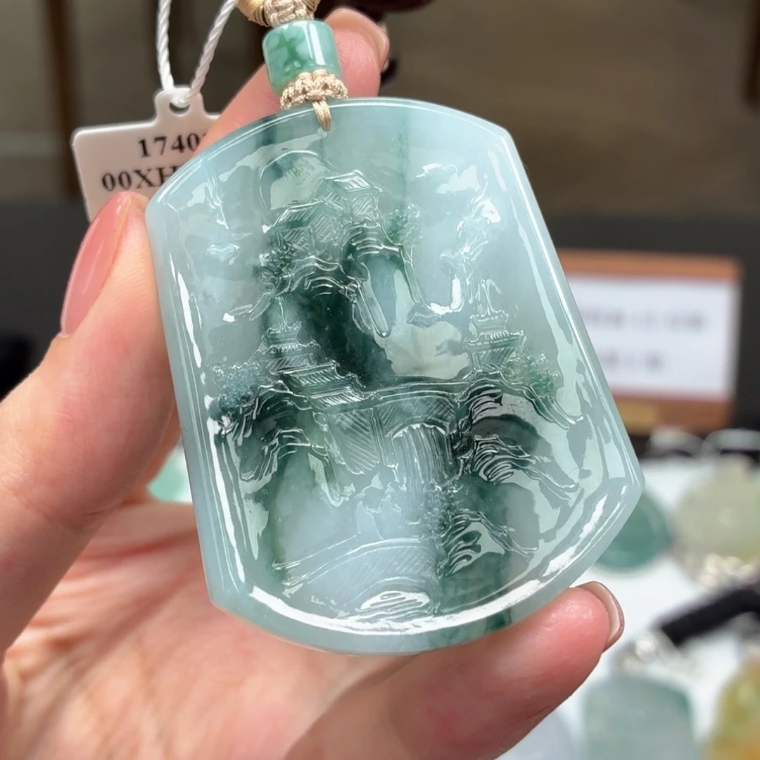 翡翠未镶嵌颈饰天然缅甸A货翡翠