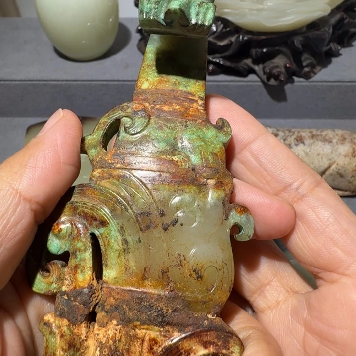 老***冬和田玉未镶嵌摆件