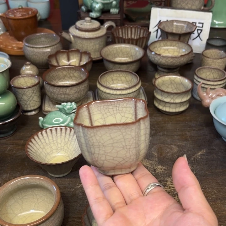 青瓷微瑕浮力特价