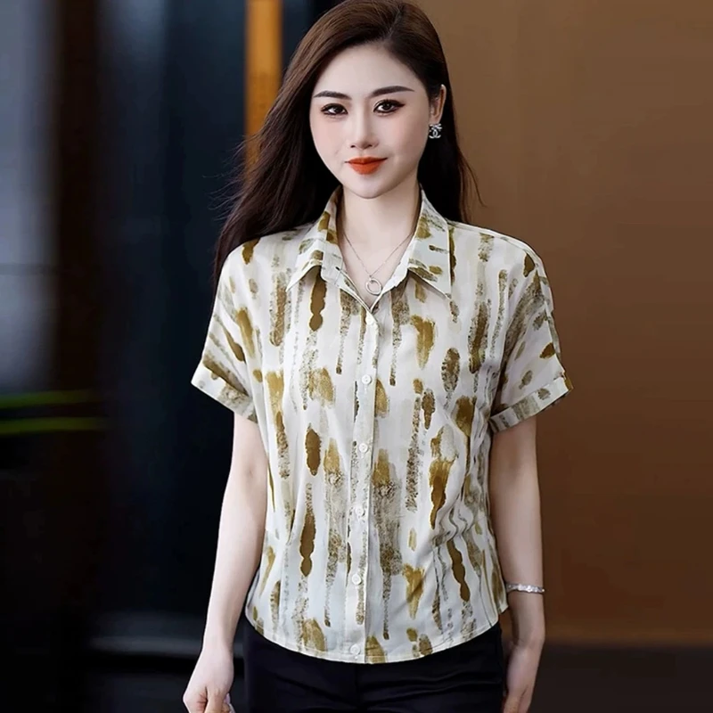 2025新款妈妈衬衫时尚印花短袖夏季洋气减龄宽松百搭短款衬衣上衣