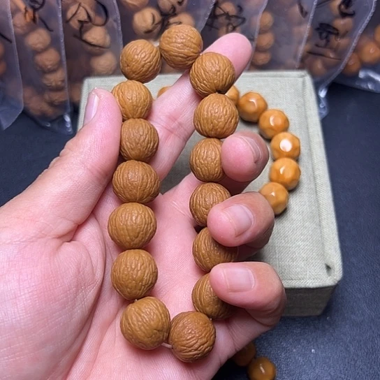 猴头核桃手串风雨啊啊啊