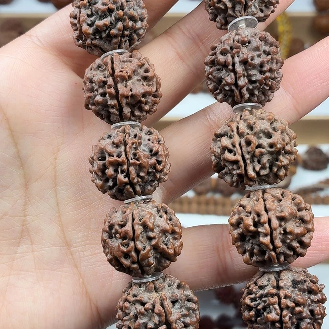 金刚菩提手串稀有精品梅花疙瘩肉大尺寸