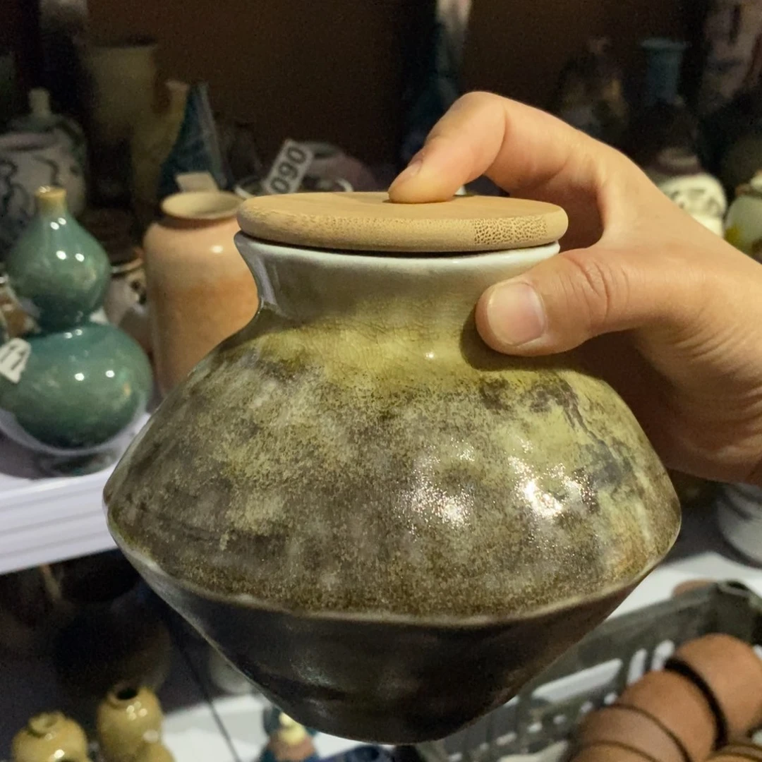 ?*见介意勿拍 喜欢就拍 加盖子