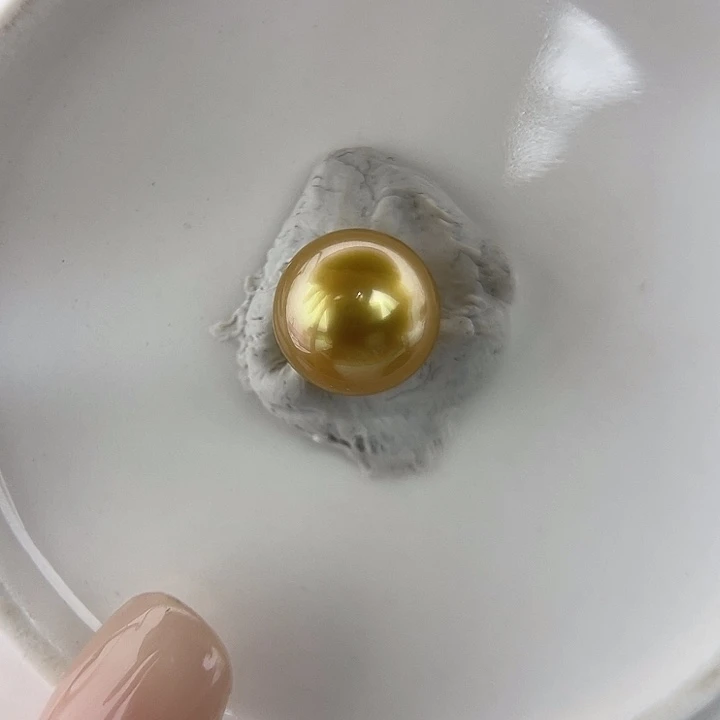 颈饰未镶嵌海水珍珠10-11mm 金珠 面珠