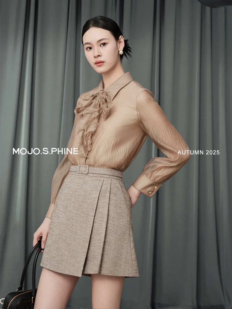MOJO.S.PHINE/莫佐2025秋新款冰咖色衬衫MJGC04WBL162