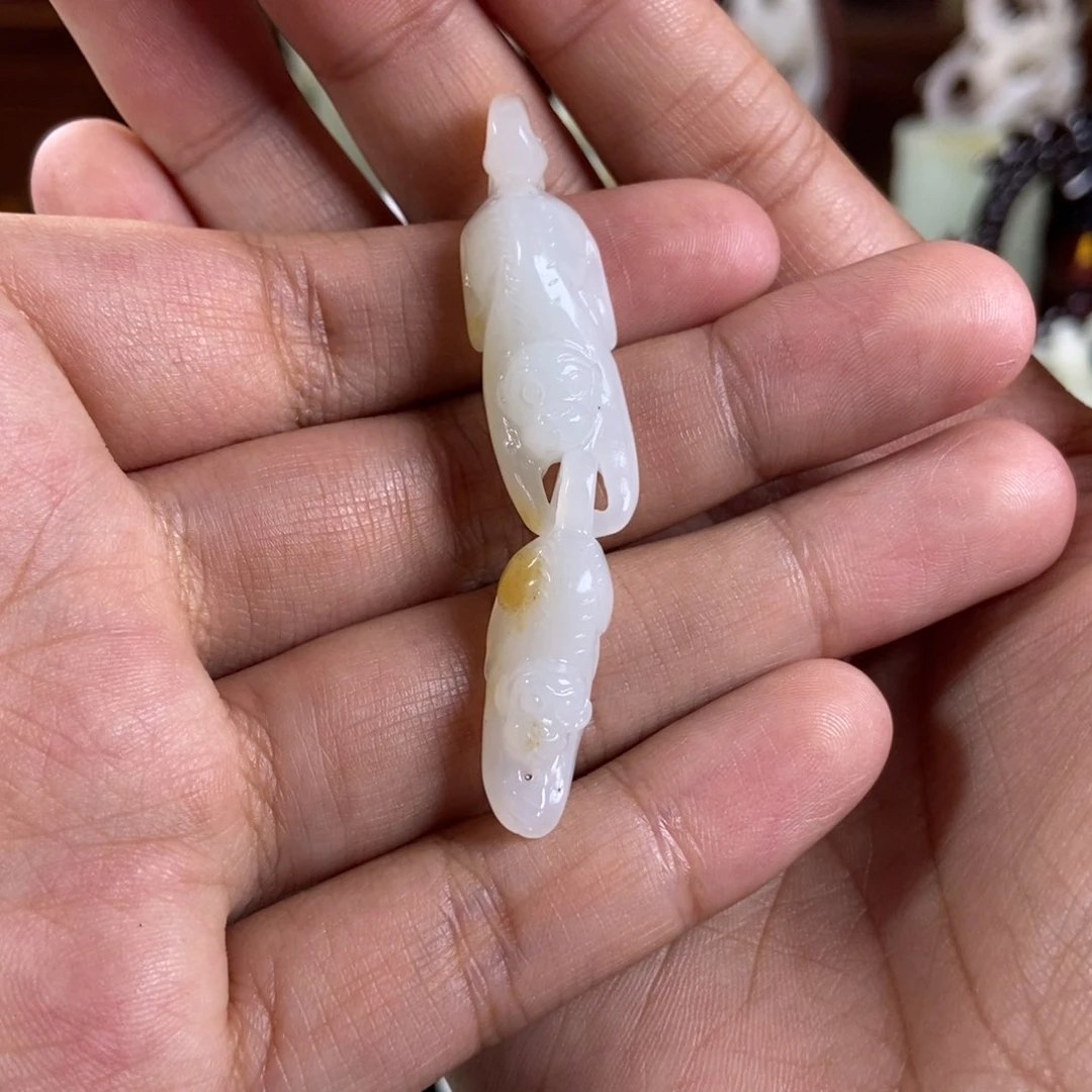 和田玉颈饰未镶嵌