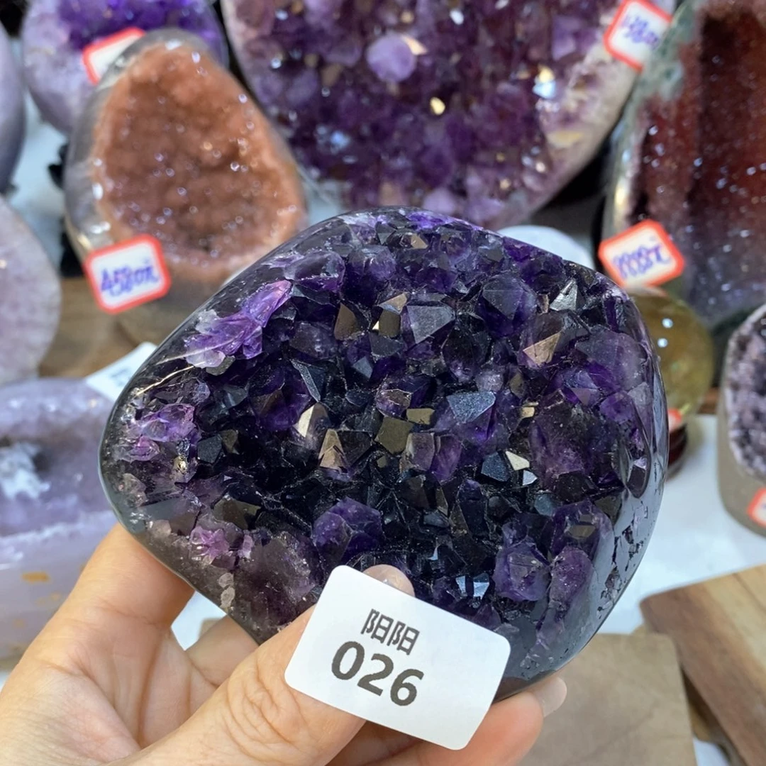 水晶大型摆件（非配饰）未镶嵌