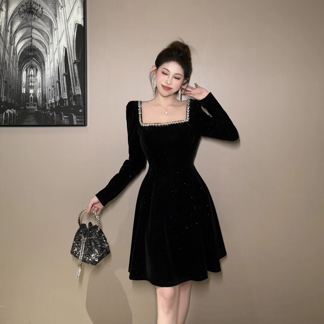 【惠子原创】法式气质名媛复古赫本风收腰显瘦方领连衣裙9970