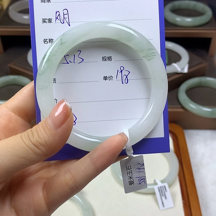 石英质玉手镯未镶嵌了***✨