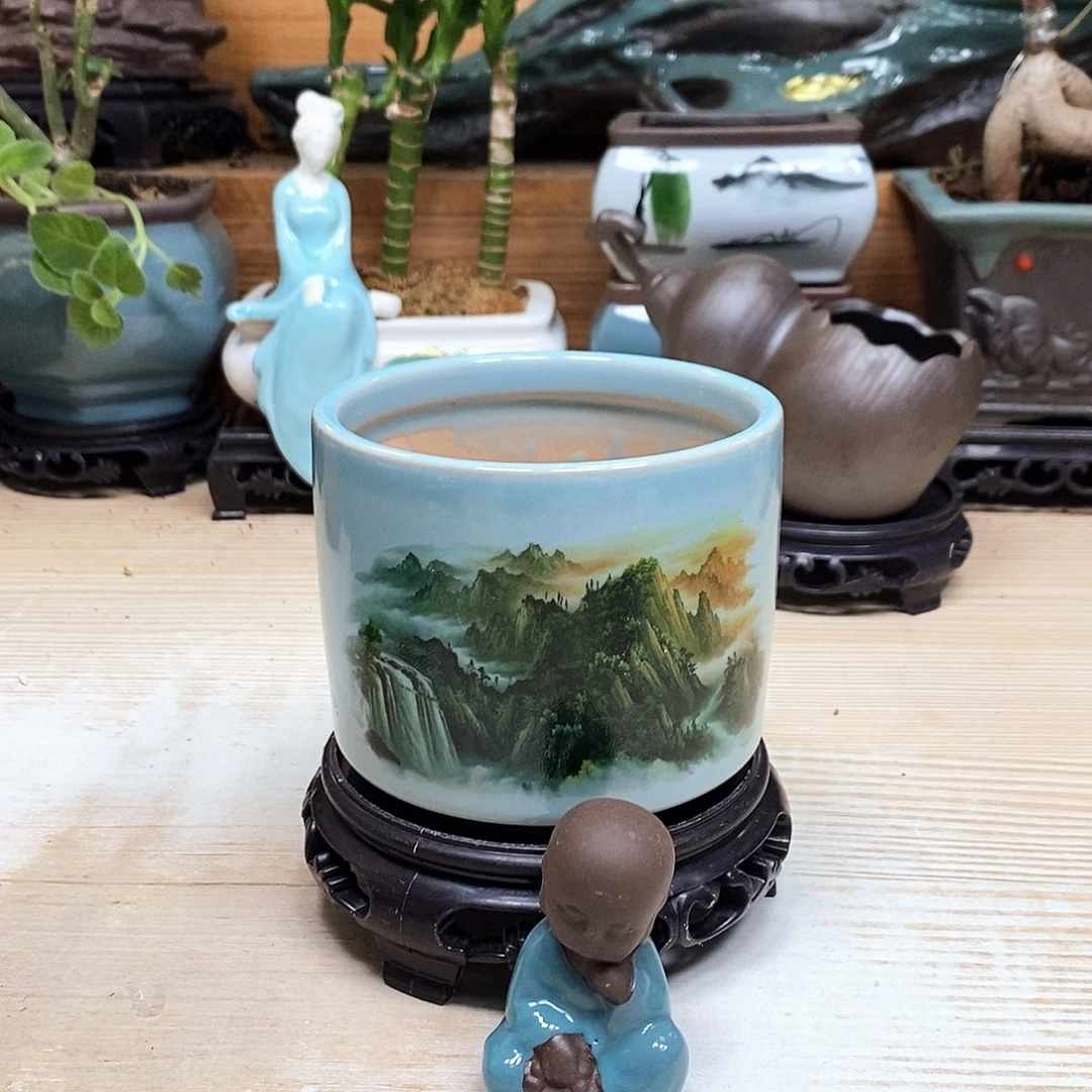 紫砂花盆陶瓷艺术作品欣赏