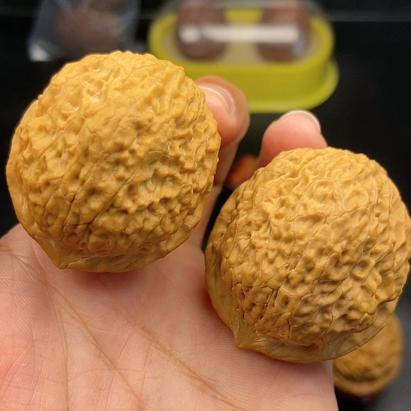 【闪购商品】把件文玩核桃42尺密纹狮子头54克