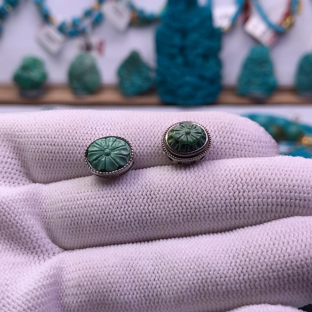 绿松石未镶嵌可以单独拍