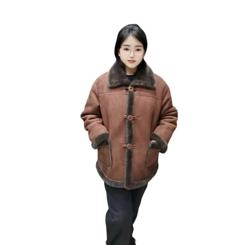 2025保暖皮毛一体短外套加厚短款冬季女上衣常规款150斤至230斤穿