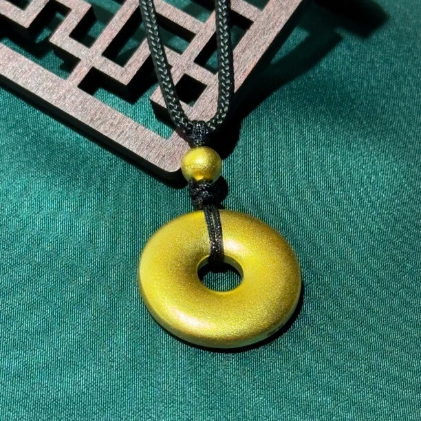 黄金足金999古法同心圆传承平安扣转运珠吊坠