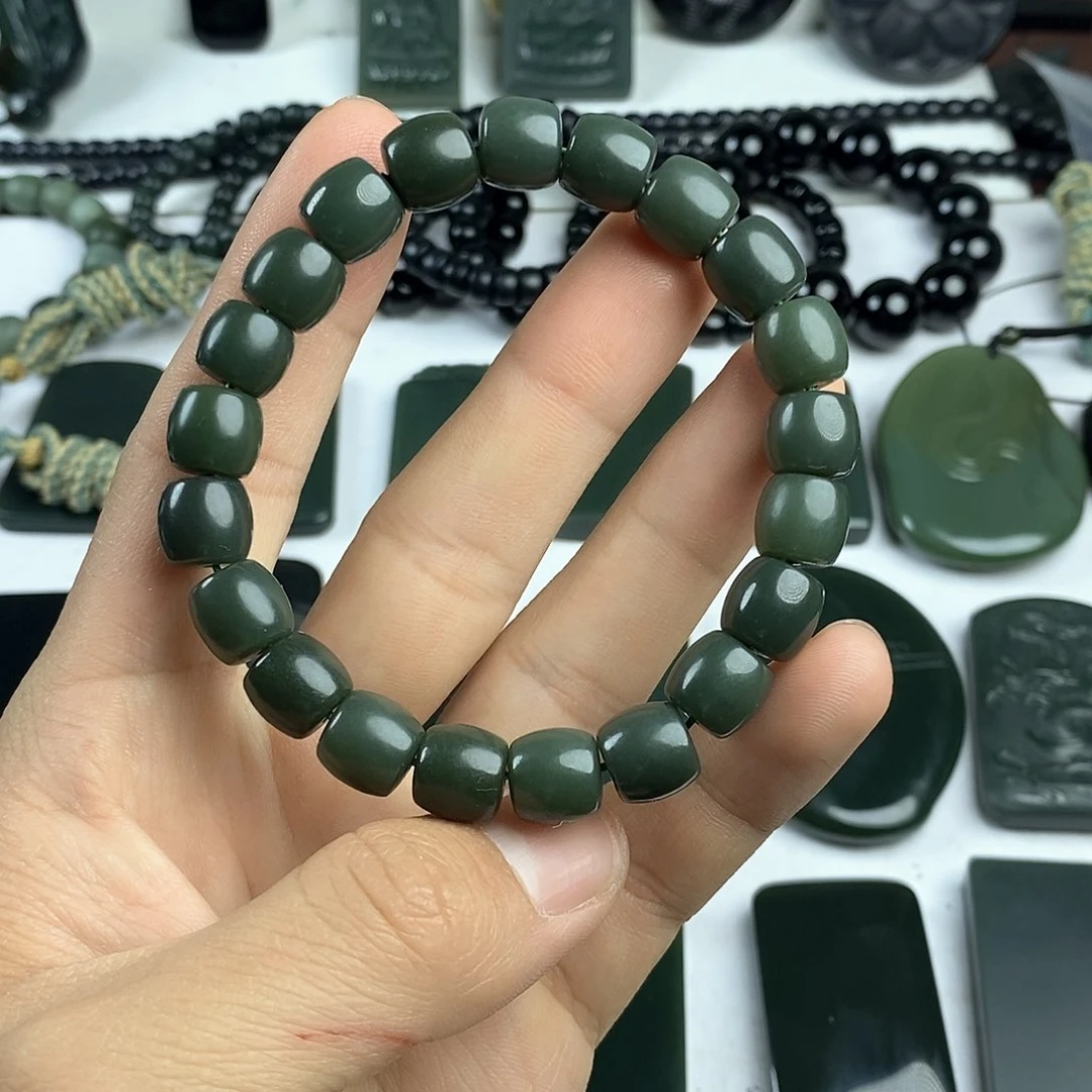 和田玉手链未镶嵌异*人