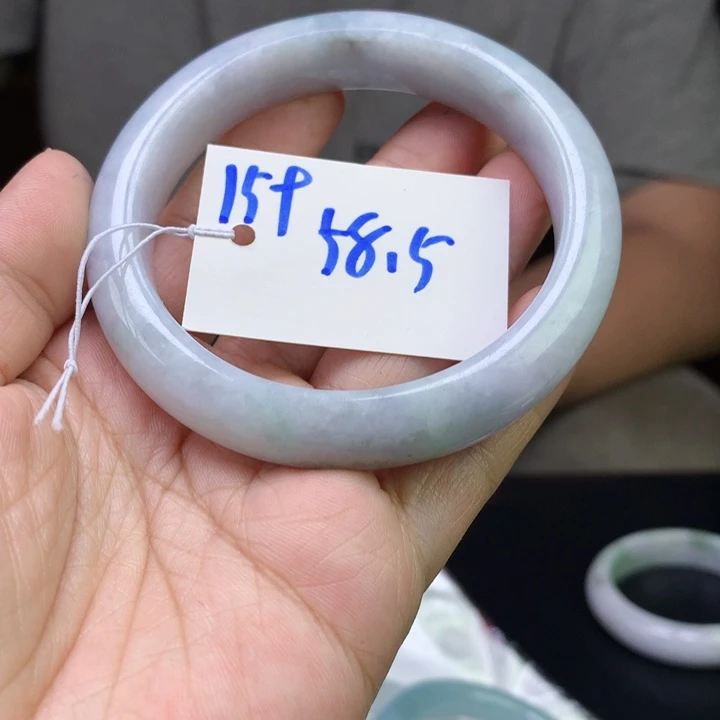 未镶嵌手镯翡翠159
