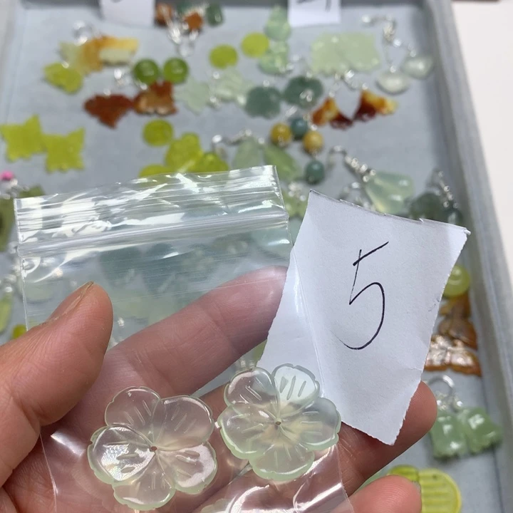 蛇纹石玉岫玉合金旋****马