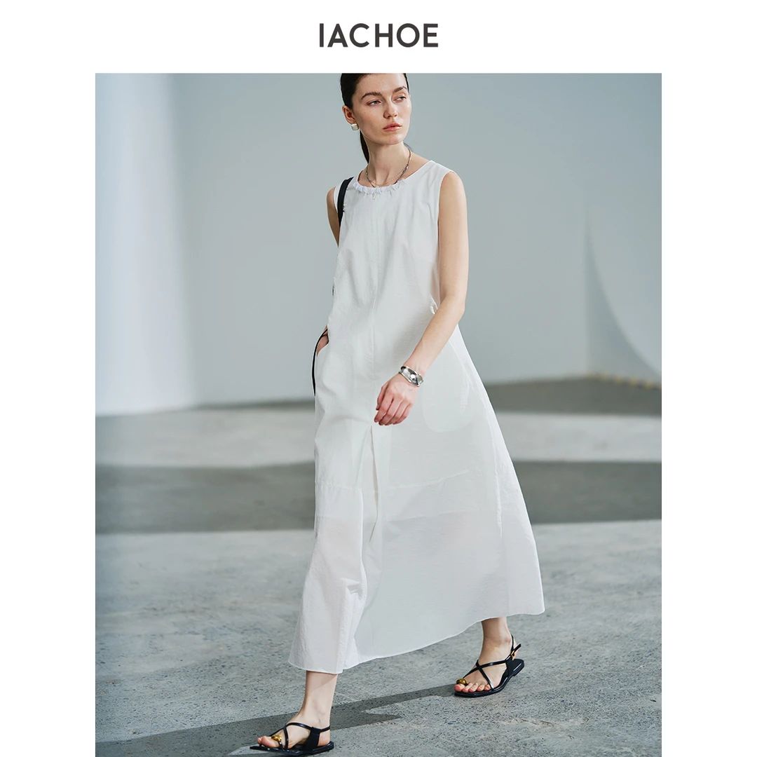 IACHOE领口珠片连衣裙3631516006