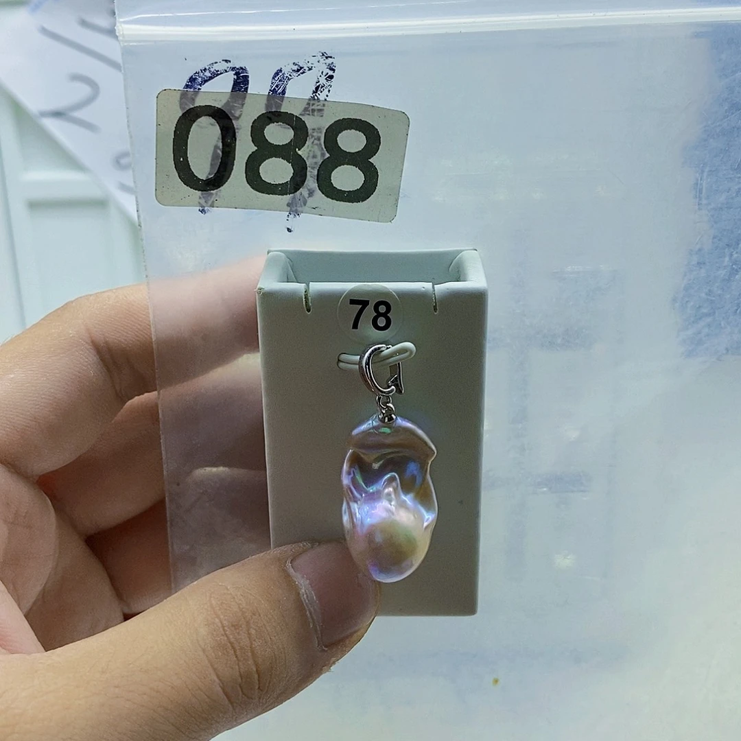 合金淡水珍珠颈饰