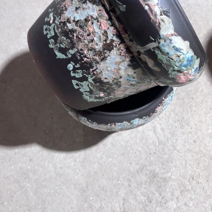 紫砂花盆口径17高度18两只正品