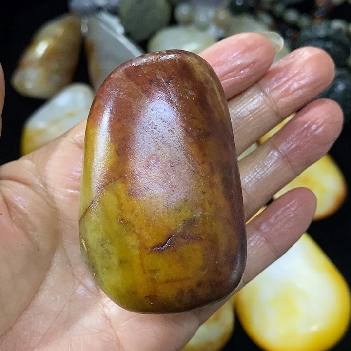 未镶嵌和田玉（糖玉）挂件