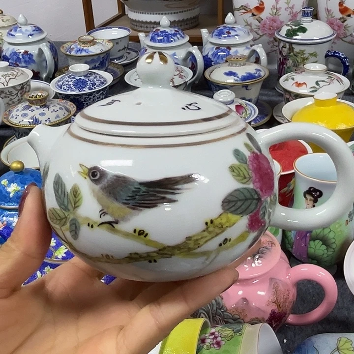 景德镇陶瓷博物有限公司